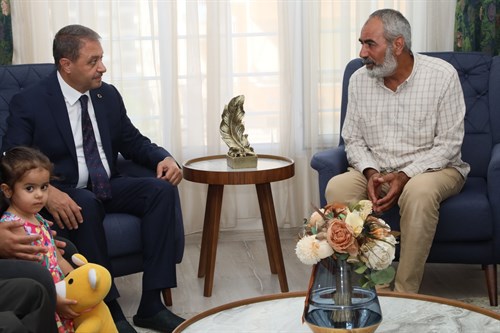 VALİ ŞILDAK GAZİLERİ EVİNDE ZİYARET ETTİ